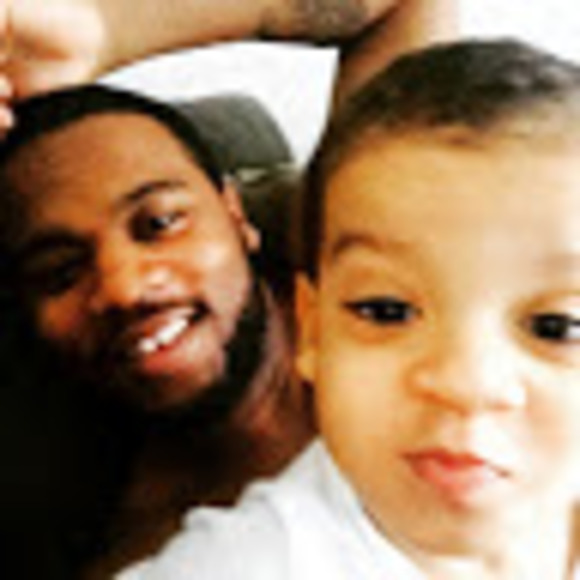 Meet your Posher, Desmond - Picture 1 of 1